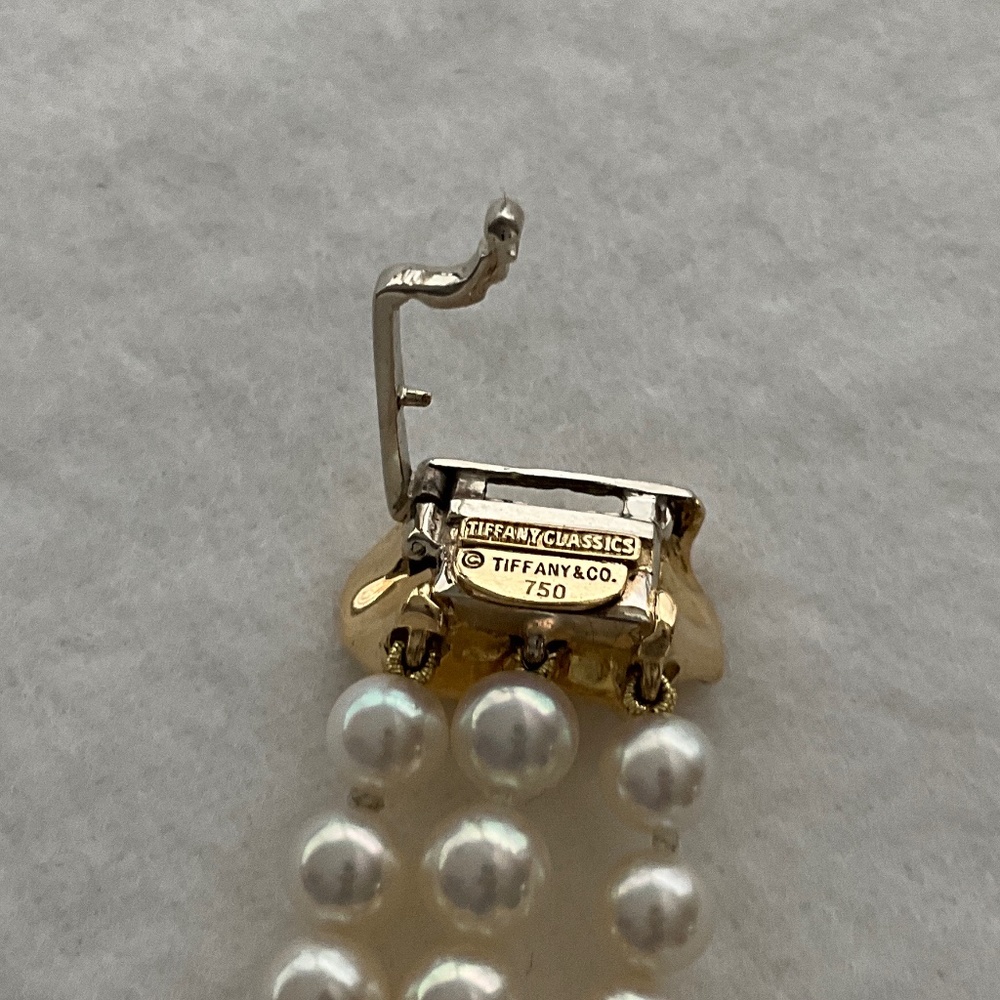 TIFFANY & CO. Vintage 18k Dogwood Diamond Akoya Pearl Bracelet - Picture 10 of 16
